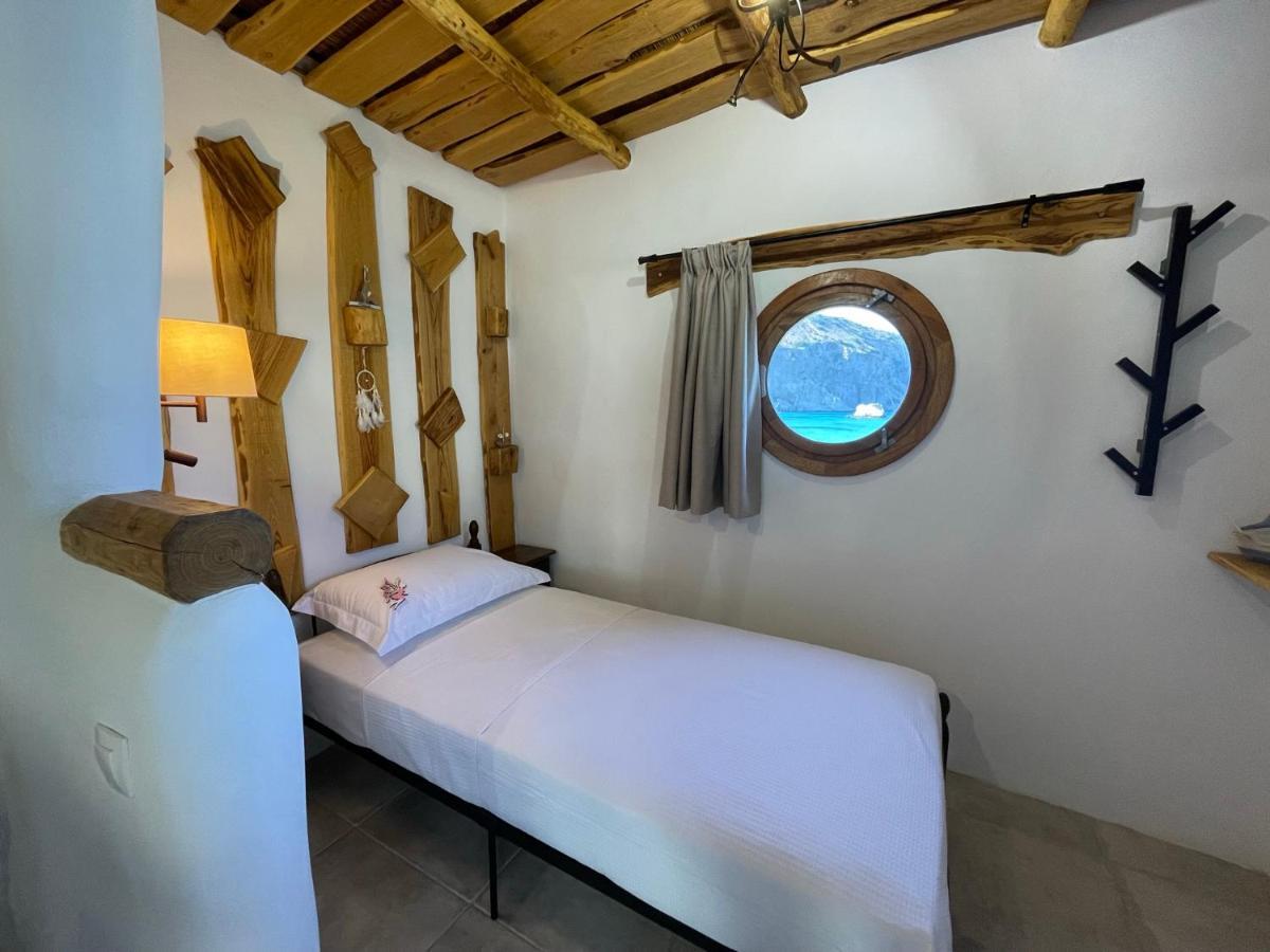 Hada Seaside Apartment Firopotamos Ngoại thất bức ảnh