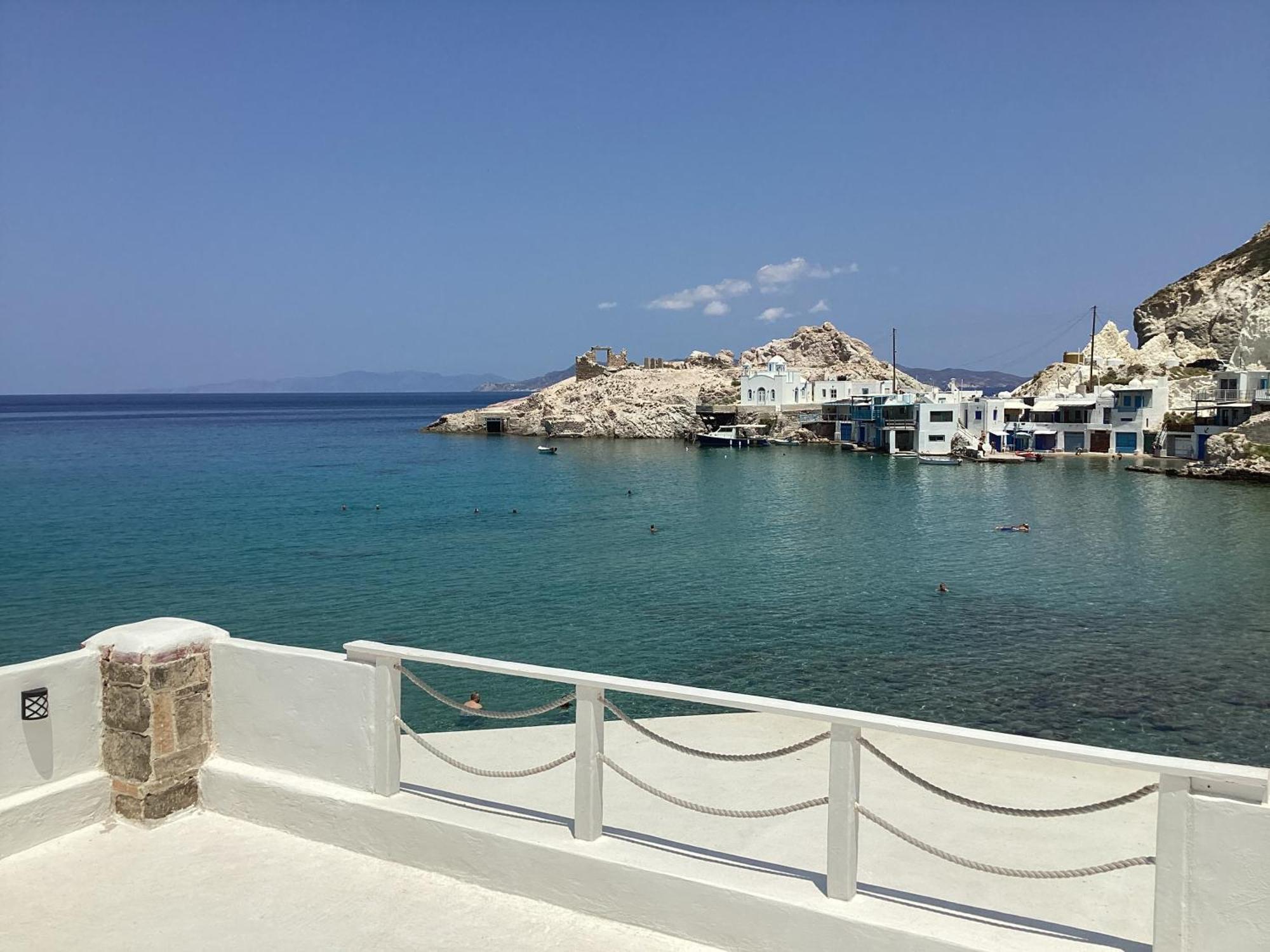Hada Seaside Apartment Firopotamos Ngoại thất bức ảnh